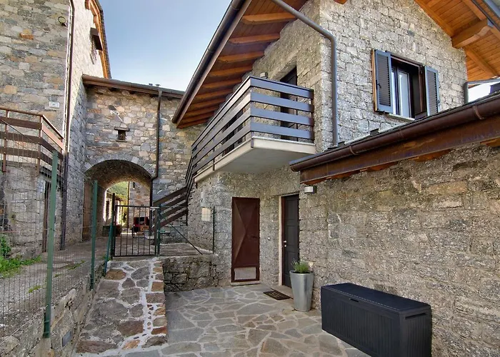 Borgo Vico * Verceia